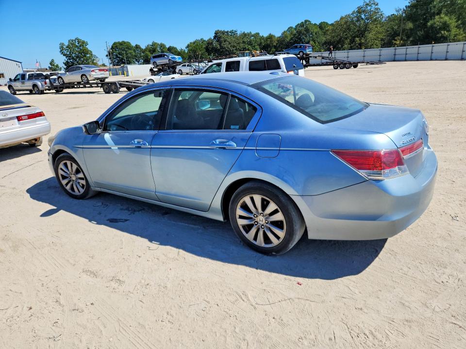 70468736 :رقم المزاد ، 1HGCP2F86BA041961 vin ، 2011 Honda Accord مزاد بيع