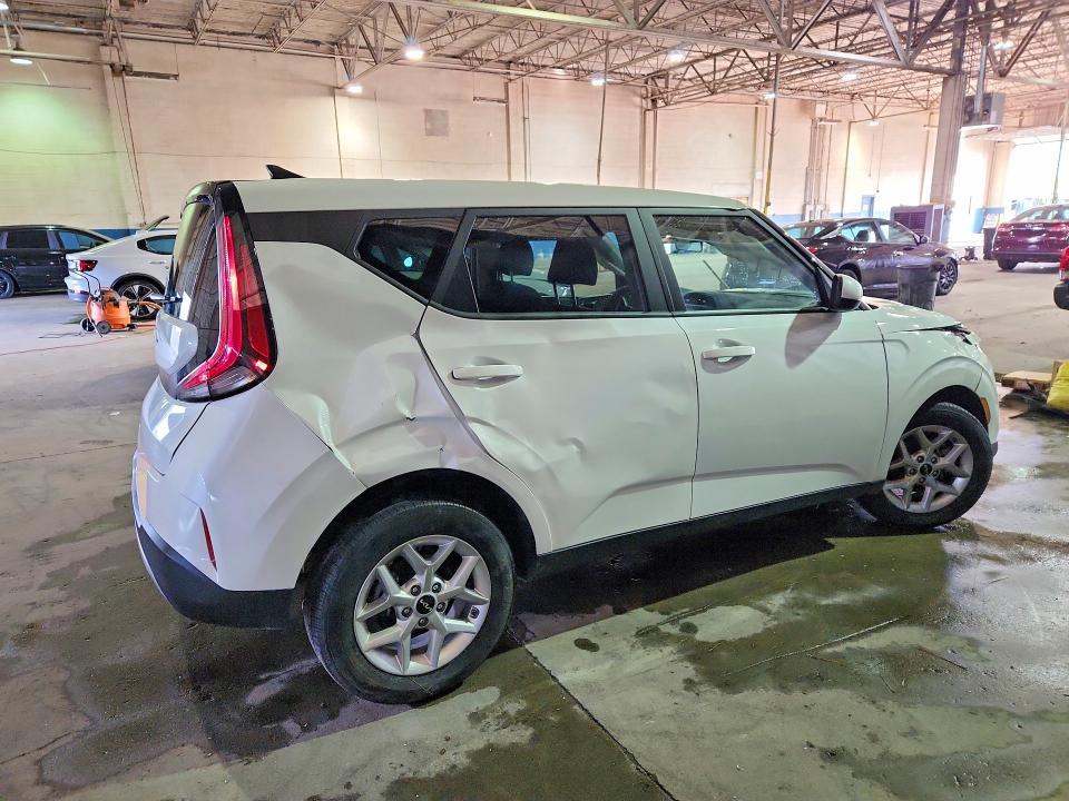 68695306 :رقم المزاد ، KNDJ23AU7S7262710 vin ، 2025 Kia Soul مزاد بيع