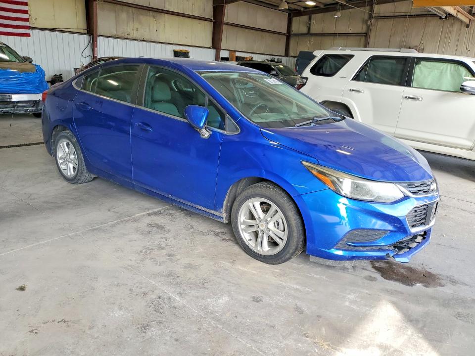 68136416 :رقم المزاد ، 1G1BE5SM2G7297984 vin ، 2016 Chevrolet Cruze مزاد بيع