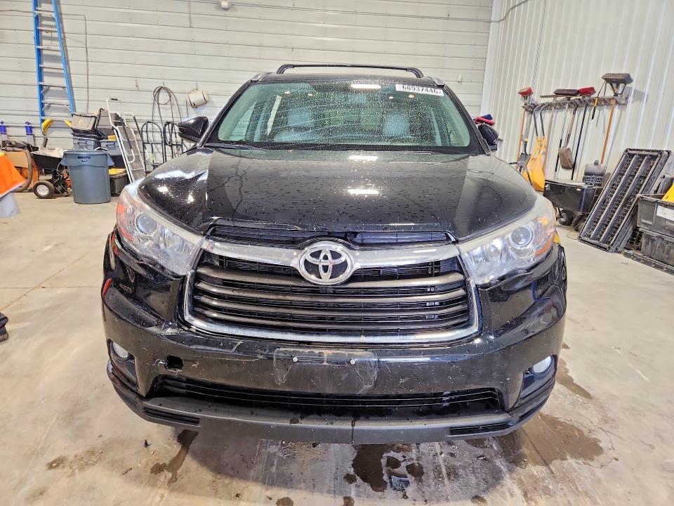 Продажа на аукционе авто 2016 Toyota Highlander, vin: 5TDJKRFH7GS227693, номер лота: 68937446