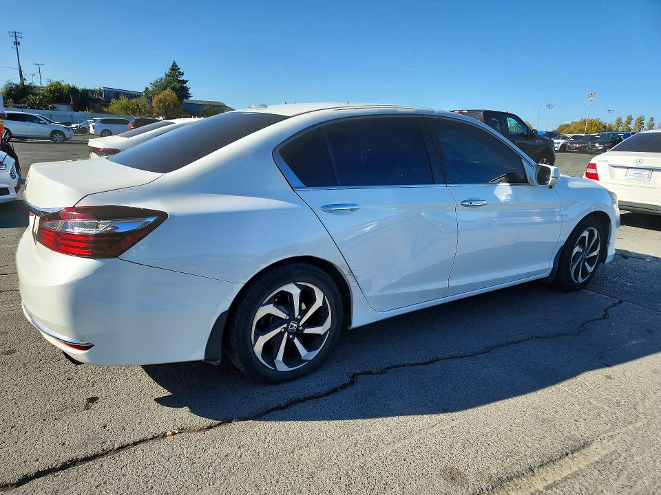 Продаж на аукціоні авто 2016 Honda Accord, vin: 1HGCR2F74GA215194, номер лоту: 66788056