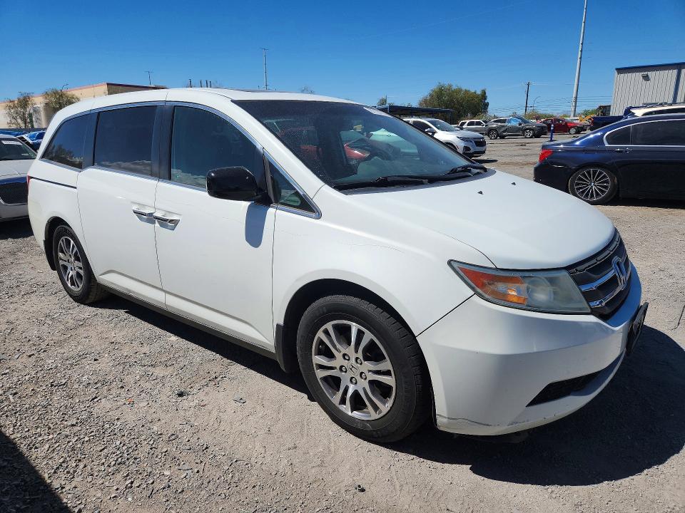 67124756 :رقم المزاد ، 5FNRL5H62CB108923 vin ، 2012 Honda Odyssey مزاد بيع