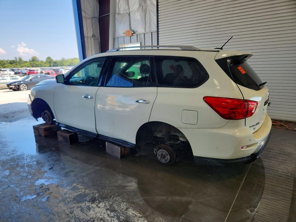 Продажа на аукционе авто 2018 Nissan Pathfinder, vin: 5N1DR2MM5JC647022, номер лота: 65837216