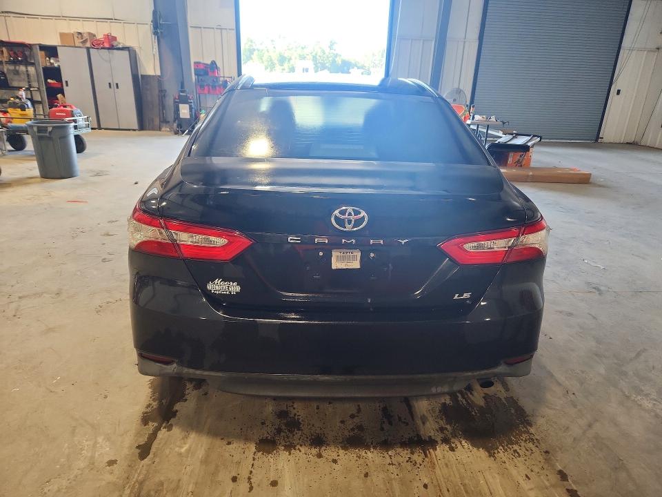 Aukcja sprzedaży 2018 Toyota Camry, vin: 4T1B11HK7JU588454, numer aukcji: 67387406