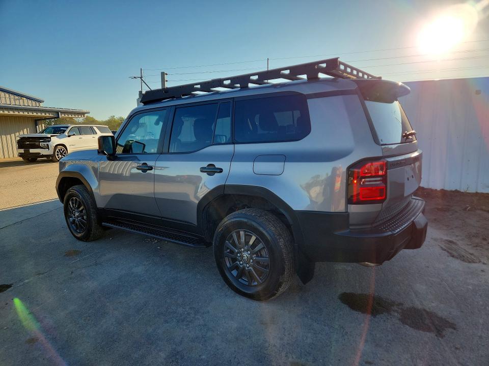 2024 Toyota Land Cruiser მანქანა იყიდება აუქციონზე, vin: JTEABFAJ6RK014880, აუქციონის ნომერი: 70211416