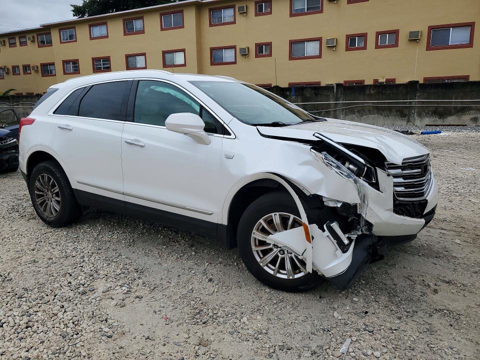 69618376 :رقم المزاد ، 1GYKNARS6JZ244344 vin ، 2018 Cadillac Xt5 مزاد بيع