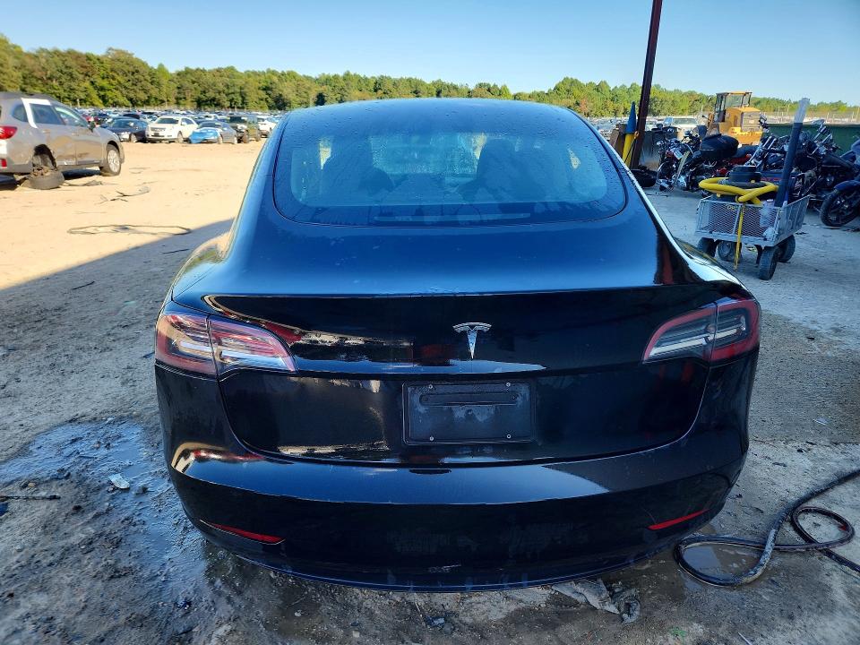 68299676 :رقم المزاد ، 5YJ3E1EAXPF449719 vin ، 2023 Tesla Model 3 مزاد بيع