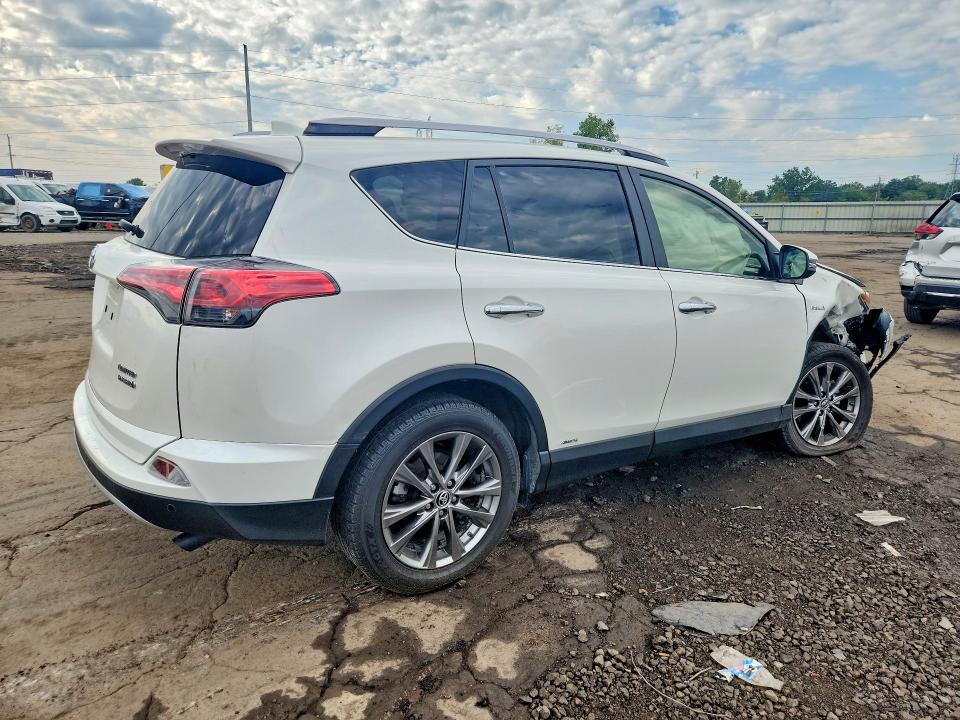 67239436 :رقم المزاد ، JTMDJREV0JD182879 vin ، 2018 Toyota Rav4 Hv مزاد بيع