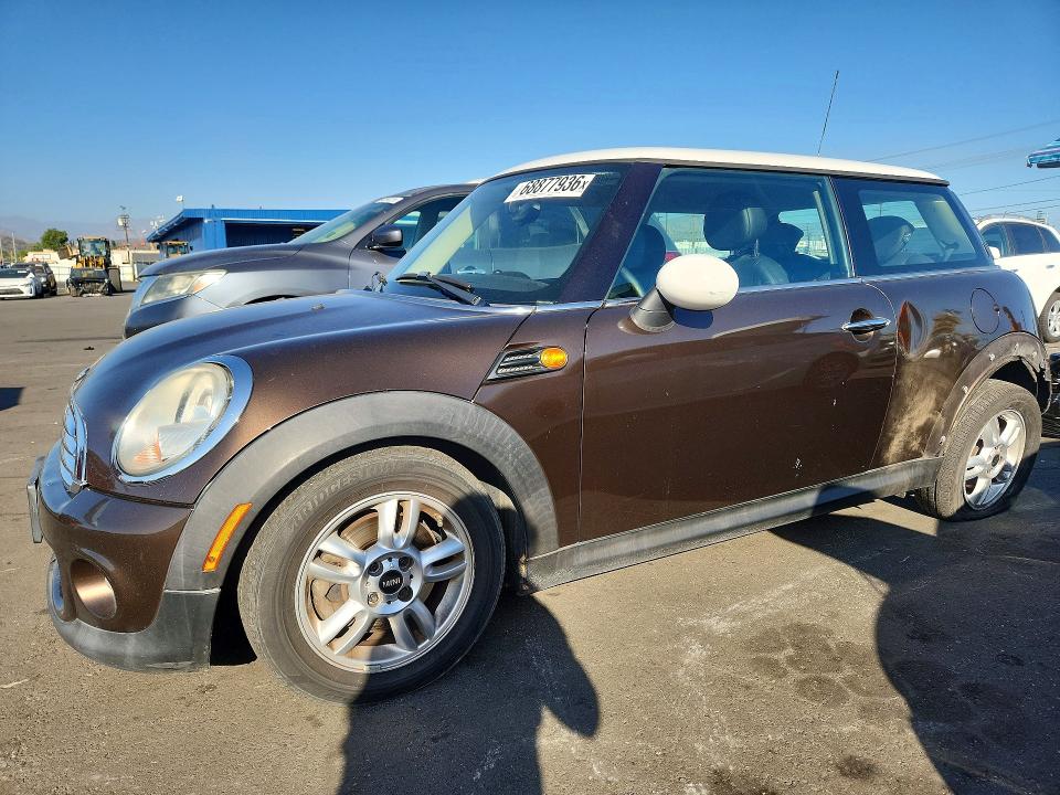 Aukcja sprzedaży 2011 Mini Cooper, vin: WMWSU3C51BT096452, numer aukcji: 68877936