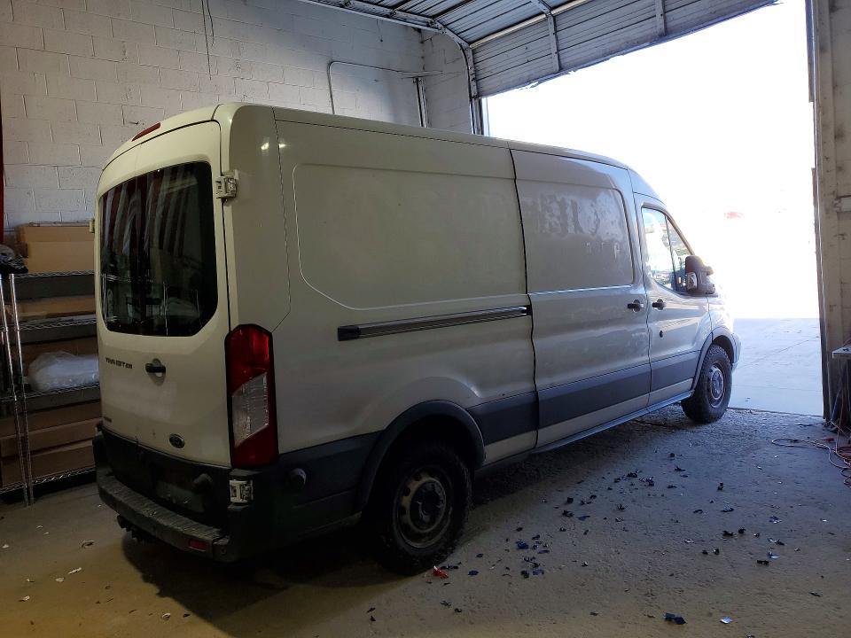 2017 Ford Transit მანქანა იყიდება აუქციონზე, vin: 1FTYR2CG4HKB25614, აუქციონის ნომერი: 69814486