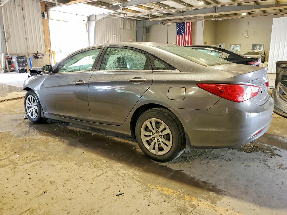 67521296 :رقم المزاد ، 5NPEB4AC9CH375845 vin ، 2012 Hyundai Sonata مزاد بيع