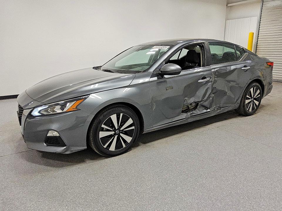 Продажа на аукционе авто 2022 Nissan Altima, vin: 1N4BL4DV2NN352994, номер лота: 67109546