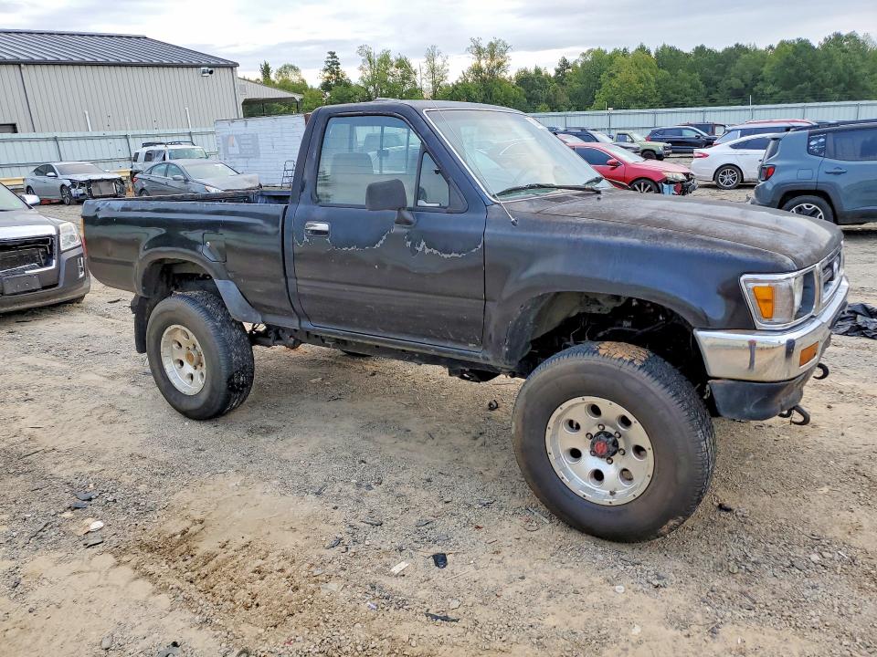 Продажа на аукционе авто 1994 Toyota Pickup, vin: 4TARN01P2RZ232107, номер лота: 70646066