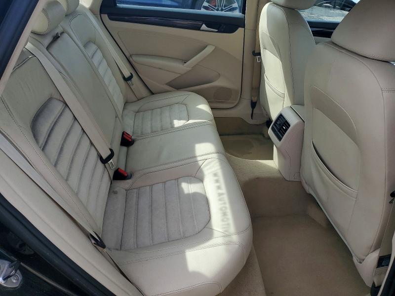 2014 Volkswagen Passat მანქანა იყიდება აუქციონზე, vin: 1VWCT7A38EC105345, აუქციონის ნომერი: 67503776