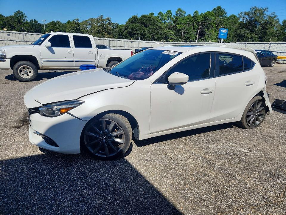 2018 Mazda 3 მანქანა იყიდება აუქციონზე, vin: 3MZBN1M33JM169509, აუქციონის ნომერი: 68062866