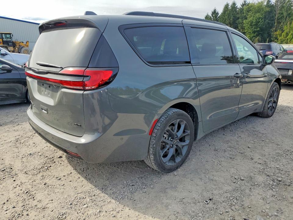 Продажа на аукционе авто 2021 Chrysler Pacifica, vin: 2C4RC3BG1MR564763, номер лота: 69854196