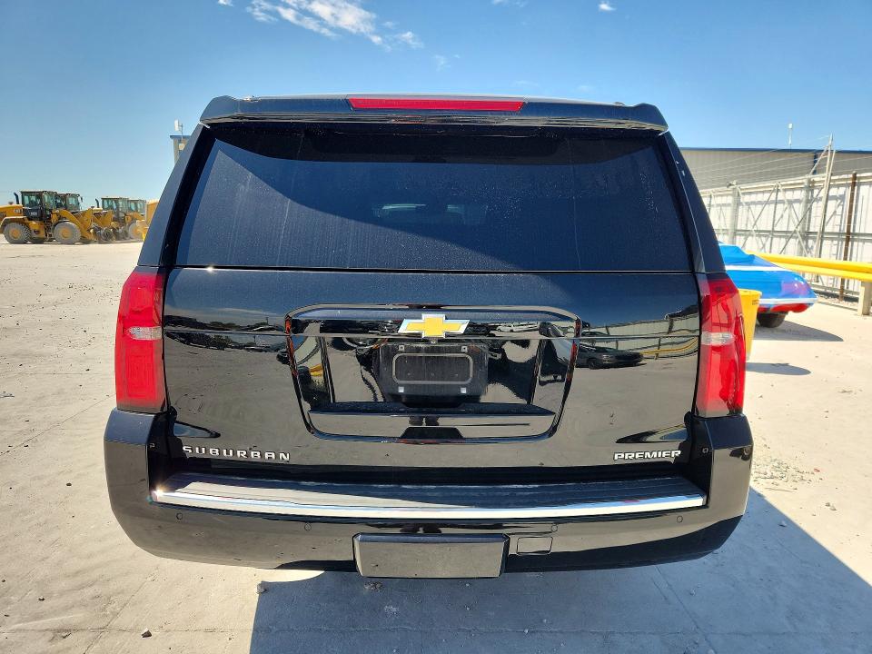 Продаж на аукціоні авто 2020 Chevrolet Suburban, vin: 1GNSCJKC3LR128172, номер лоту: 69107886