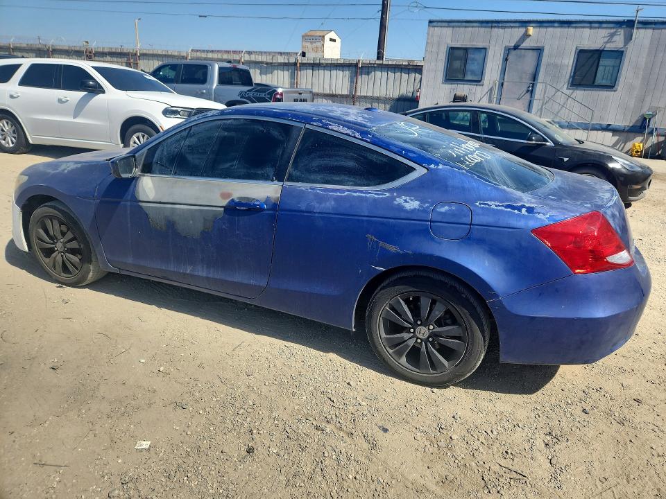 2011 Honda Accord მანქანა იყიდება აუქციონზე, vin: 1HGCS1B8XBA000666, აუქციონის ნომერი: 71066136