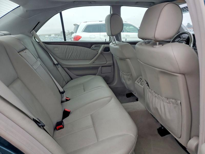 Продаж на аукціоні авто 2001 Mercedes-benz E, vin: WDBJF65J41B337301, номер лоту: 69812366
