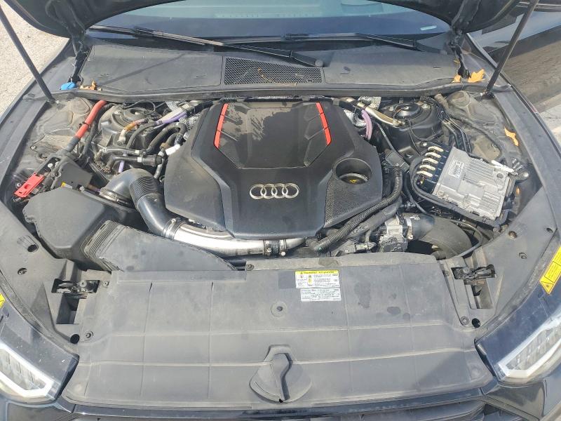 69451336 :رقم المزاد ، WAUSFBF2XMN046615 vin ، 2021 Audi S7 مزاد بيع