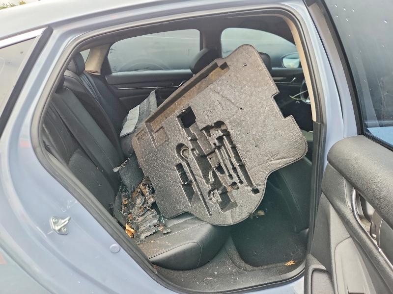 70079086 :رقم المزاد ، 1HGCV1F46MA031222 vin ، 2021 Honda Accord مزاد بيع