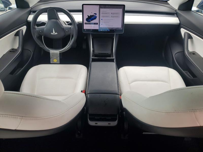 69182796 :رقم المزاد ، 5YJ3E1EB7JF135414 vin ، 2018 Tesla Model 3 مزاد بيع