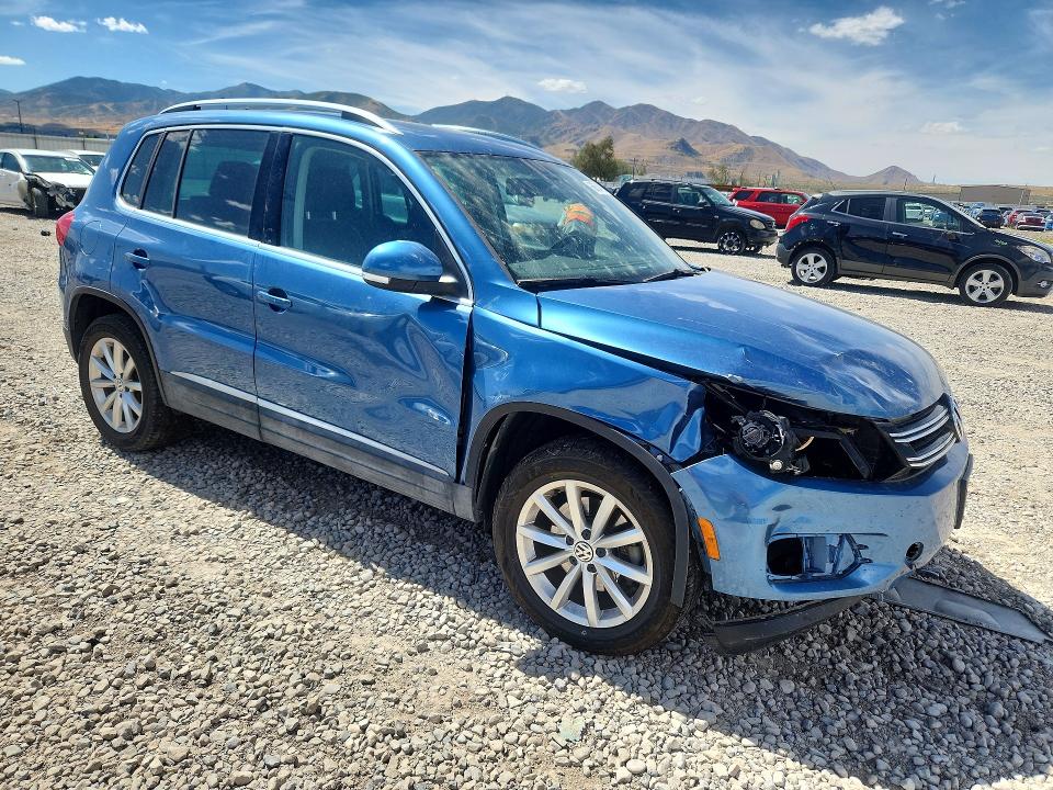 Продажа на аукционе авто 2017 Volkswagen Tiguan, vin: WVGRV7AX6HK003039, номер лота: 66634736