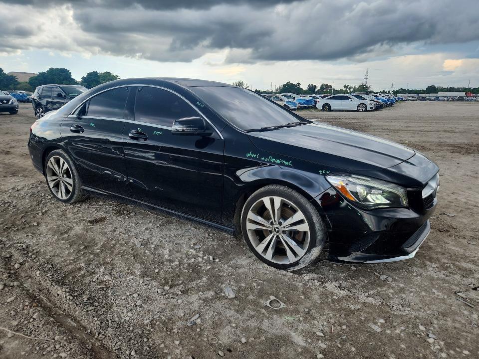67611736 :رقم المزاد ، WDDSJ4EB9KN705625 vin ، 2019 Mercedes-benz Cla مزاد بيع