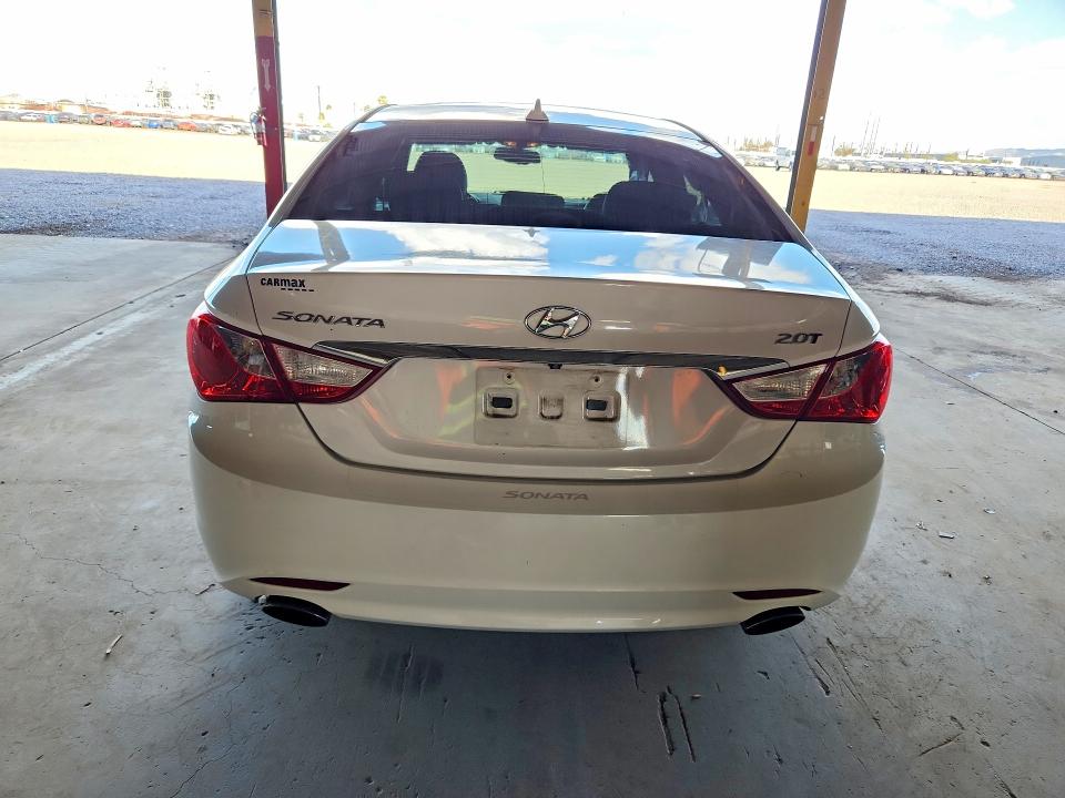 68887976 :رقم المزاد ، 5NPEC4AB1DH602127 vin ، 2013 Hyundai Sonata مزاد بيع