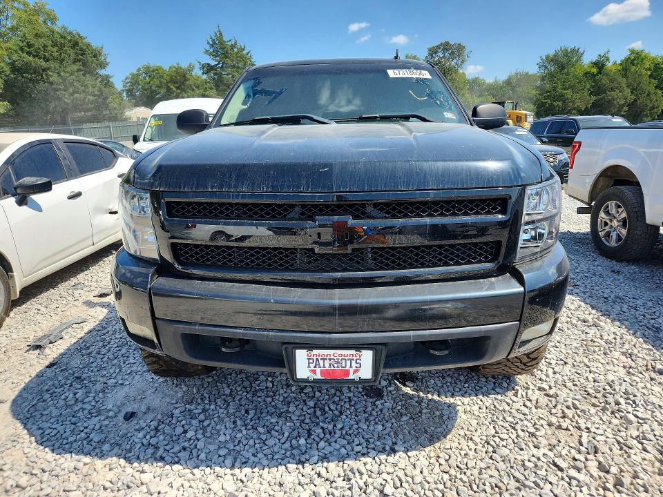 67318656 :رقم المزاد ، 3GCPKSE35BG166438 vin ، 2011 Chevrolet Silverado مزاد بيع