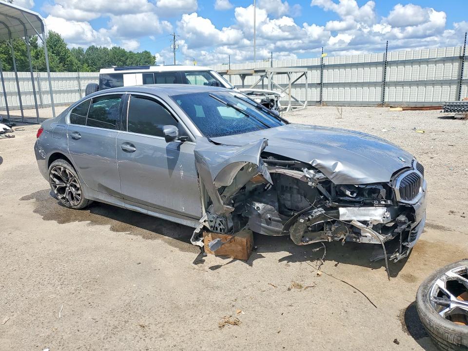 67257266 :رقم المزاد ، 3MW89CW04S8F82661 vin ، 2025 Bmw 330i مزاد بيع