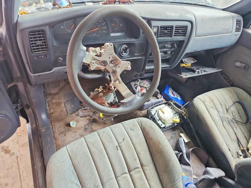 67395256 :رقم المزاد ، 4TANL42N4WZ104889 vin ، 1998 Toyota Tacoma مزاد بيع