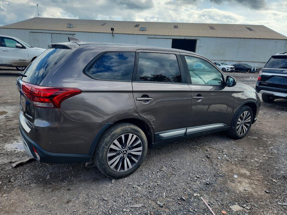 68067916 :رقم المزاد ، JA4AD2A34KZ016109 vin ، 2019 Mitsubishi Outlander مزاد بيع