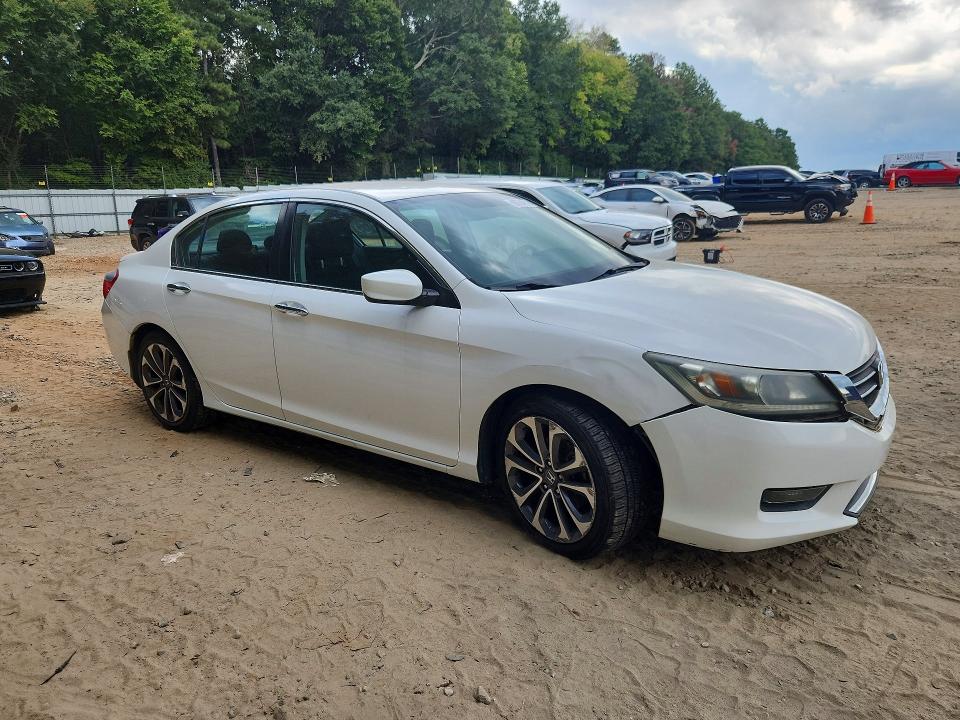 2015 Honda Accord მანქანა იყიდება აუქციონზე, vin: 1HGCR2F55FA206923, აუქციონის ნომერი: 68764216