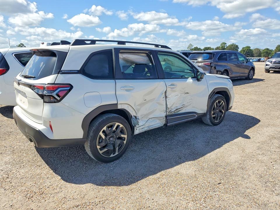 69368486 :رقم المزاد ، JF2SLDRC0SH513310 vin ، 2025 Subaru Forester مزاد بيع