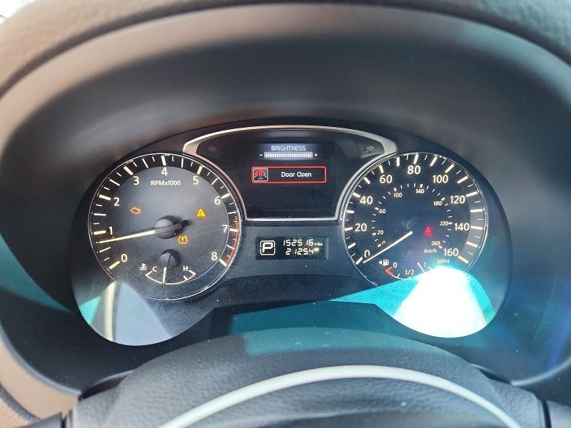 2015 Nissan Altima მანქანა იყიდება აუქციონზე, vin: 1N4AL3AP5FC459711, აუქციონის ნომერი: 69162676