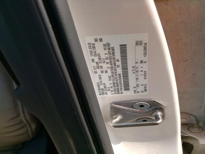 2017 Ford Escape მანქანა იყიდება აუქციონზე, vin: 1FMCU0J9XHUD40268, აუქციონის ნომერი: 69692136