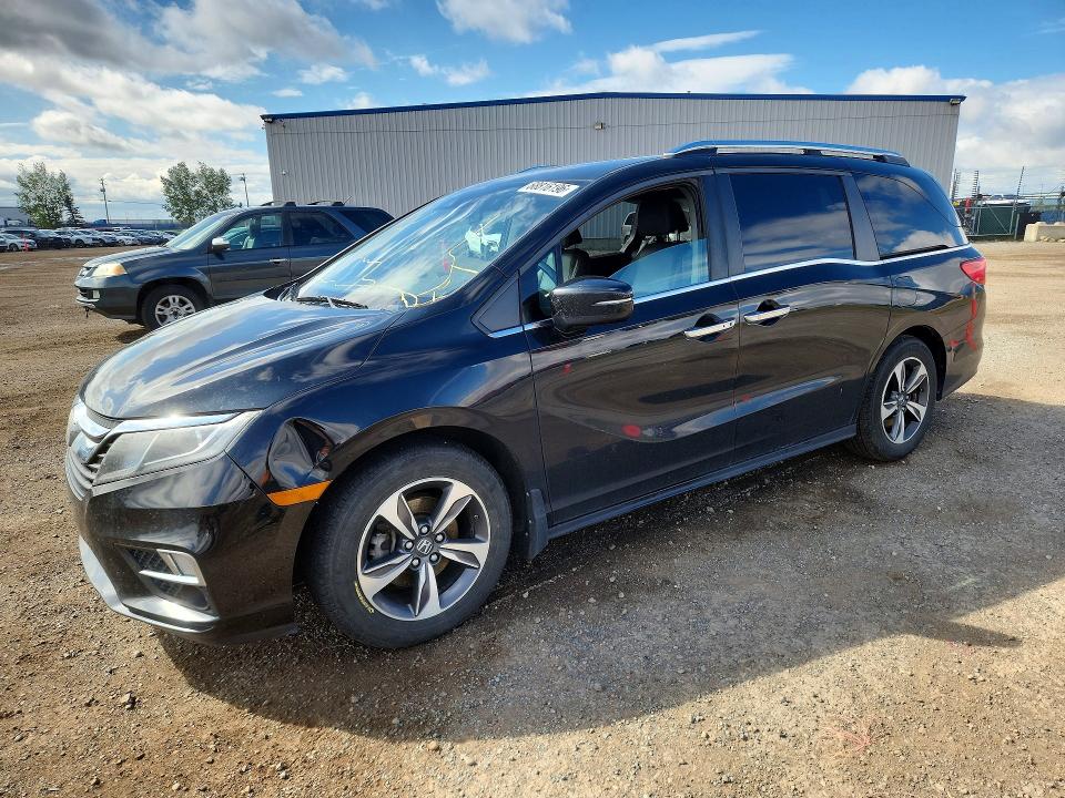 Продаж на аукціоні авто 2018 Honda Odyssey, vin: 5FNRL6H62JB503087, номер лоту: 68816196