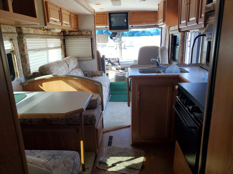 Aukcja sprzedaży 2001 Winnebago Brave, vin: 5B4LP57GX13327939, numer aukcji: 67911836