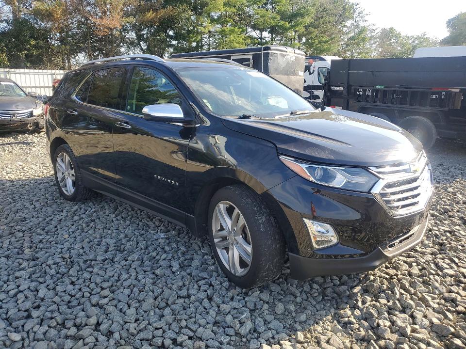 2018 Chevrolet Equinox მანქანა იყიდება აუქციონზე, vin: 2GNAXWEX0J6330391, აუქციონის ნომერი: 69370056