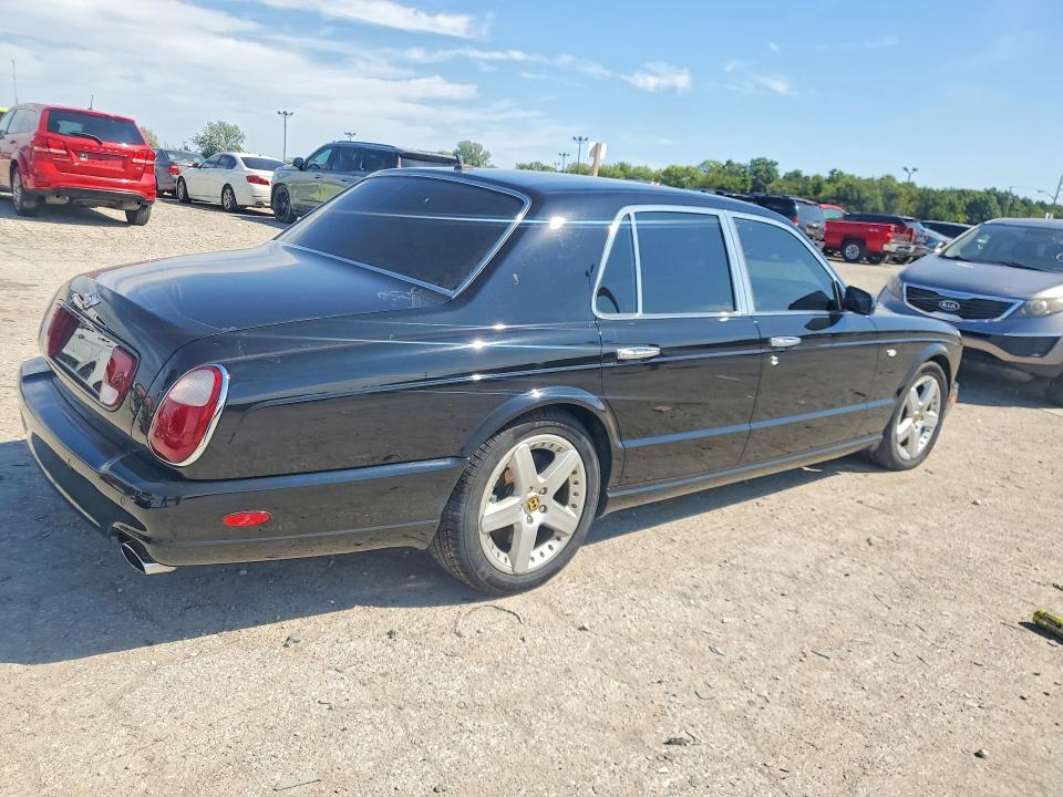 68322286 :رقم المزاد ، SCBLF34F83CX09521 vin ، 2003 Bentley Arnage مزاد بيع