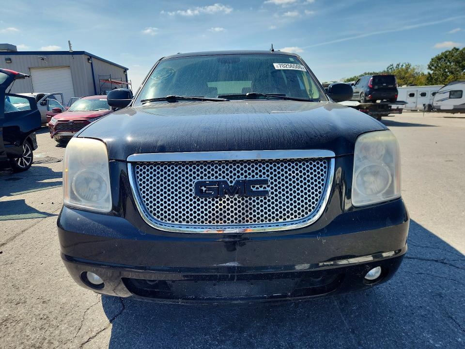 2011 Gmc Yukon Xl მანქანა იყიდება აუქციონზე, vin: 1GKS2MEF6BR241054, აუქციონის ნომერი: 70256506