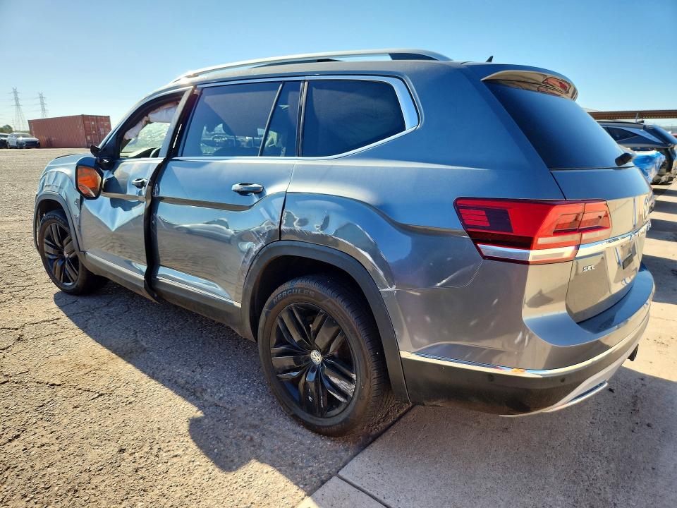 65869686 :رقم المزاد ، 1V2NR2CA6JC576234 vin ، 2018 Volkswagen Atlas مزاد بيع