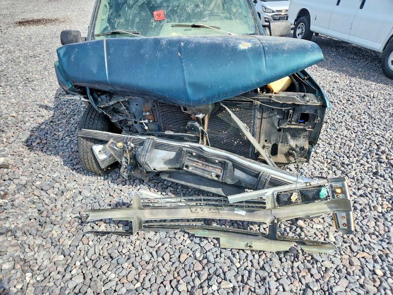 68272286 :رقم المزاد ، 2GCEC19Z6S1177177 vin ، 1995 Chevrolet Gmt-400 مزاد بيع