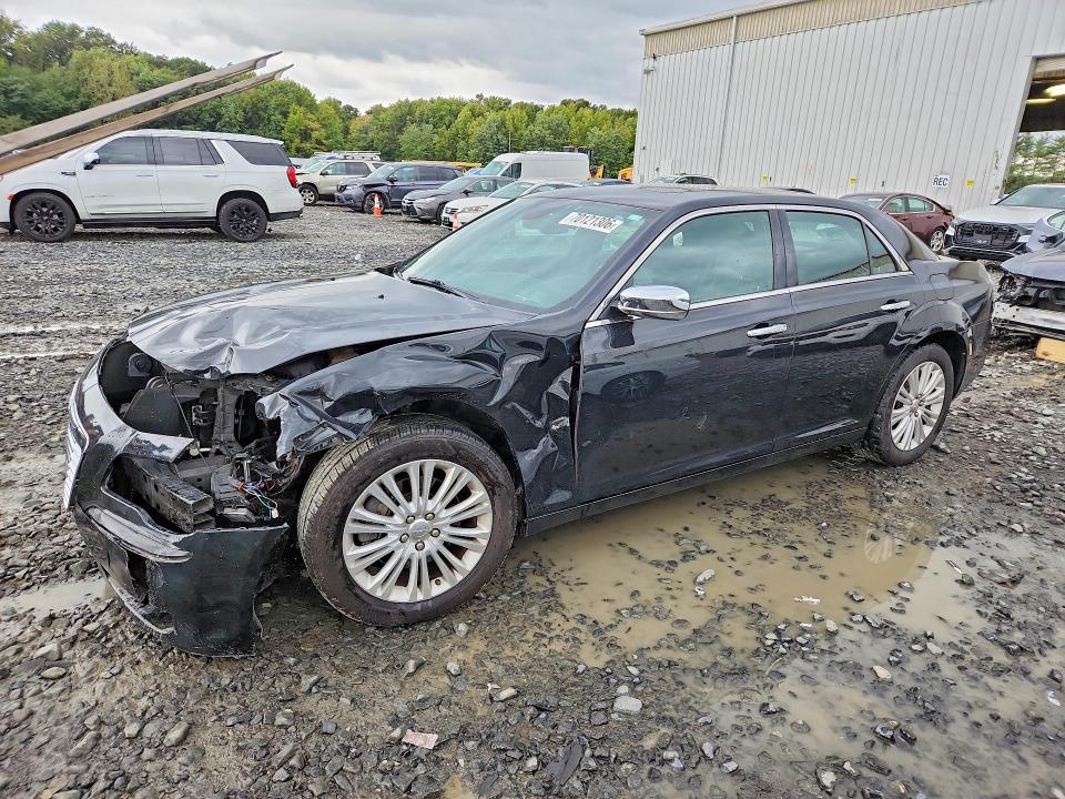 70121306 :رقم المزاد ، 2C3CCAKT2EH183880 vin ، 2014 Chrysler 300c مزاد بيع
