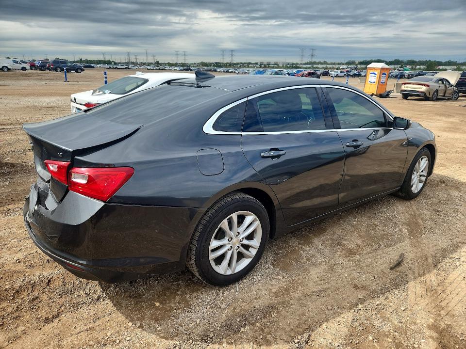 69526386 :رقم المزاد ، 1G1ZD5ST2JF169041 vin ، 2018 Chevrolet Malibu مزاد بيع