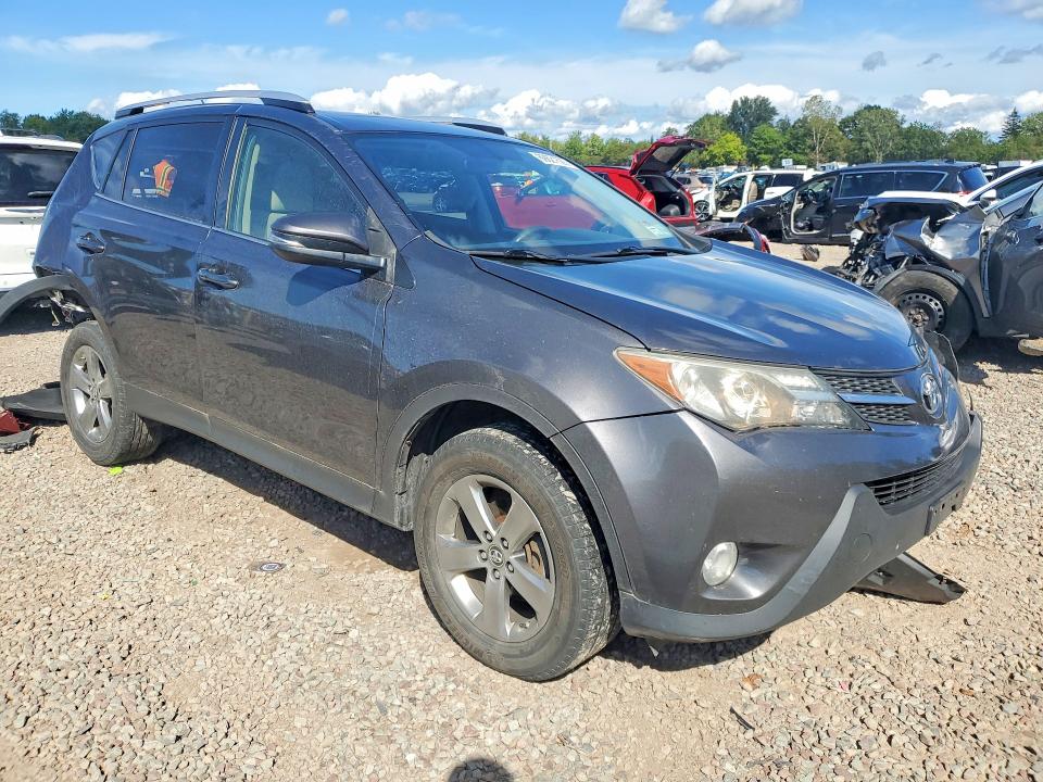 Продаж на аукціоні авто 2015 Toyota Rav4, vin: JTMRFREV6FJ025373, номер лоту: 69621626