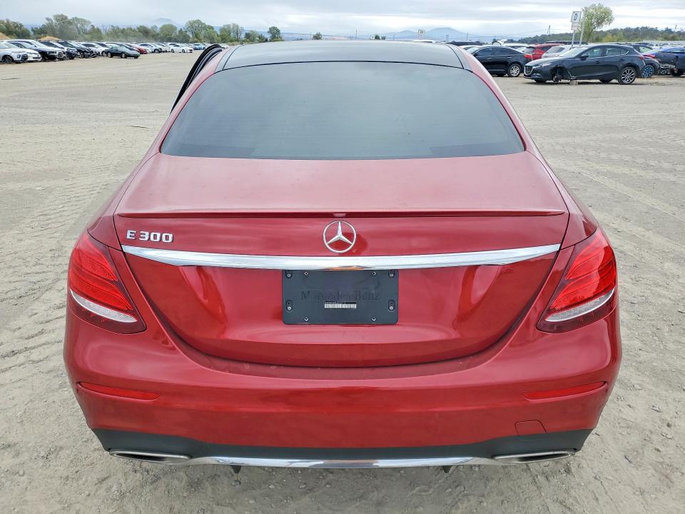 2017 Mercedes-benz E მანქანა იყიდება აუქციონზე, vin: WDDZF4JBXHA033712, აუქციონის ნომერი: 67219626