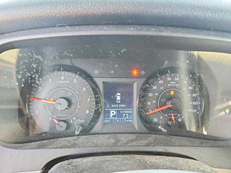 2017 Toyota Sienna მანქანა იყიდება აუქციონზე, vin: 5TDKZ3DC2HS807469, აუქციონის ნომერი: 68645116