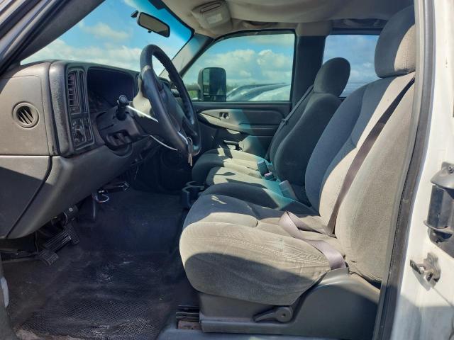 2004 Chevrolet Silverado მანქანა იყიდება აუქციონზე, vin: 1GCHC29U34E113428, აუქციონის ნომერი: 70206876